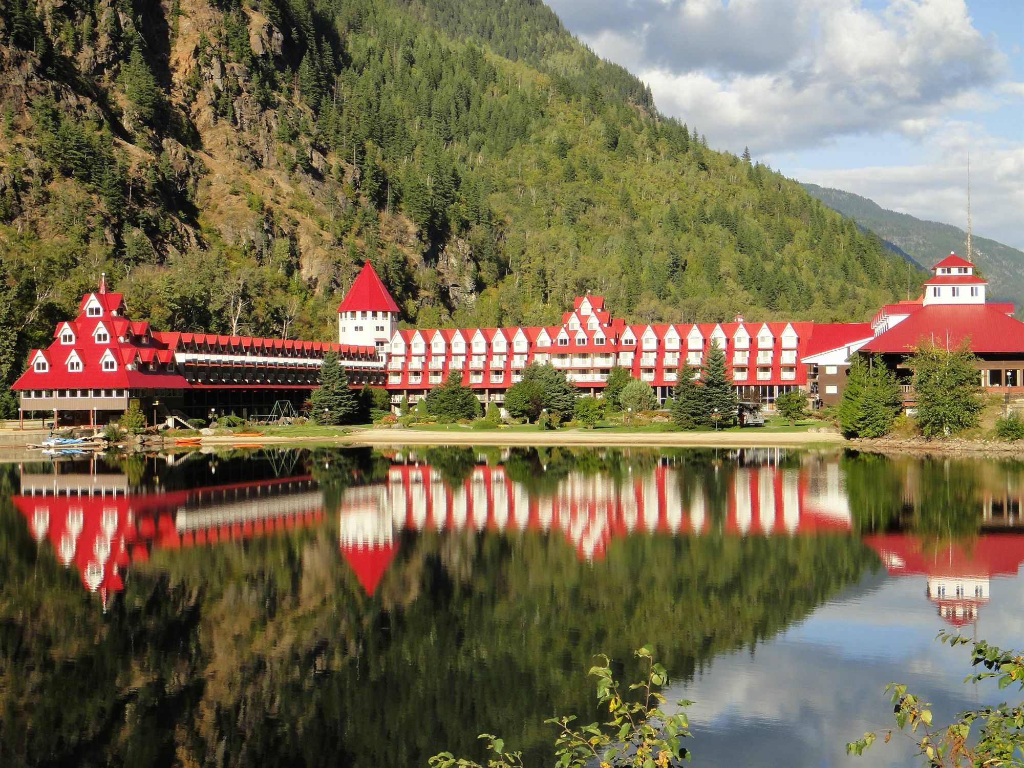 Three Valley Lake Chateau Revelstoke Esterno foto